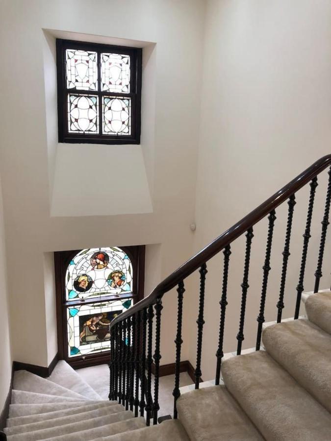 Vakantiehuis Beautiful 4-bed In *